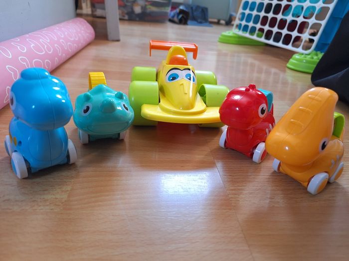 Lot jouets - photo numéro 2