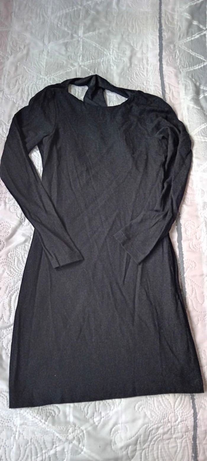 Robe chic noire dos ouvert bande élastique femme S Trafaluc Zara - photo numéro 2