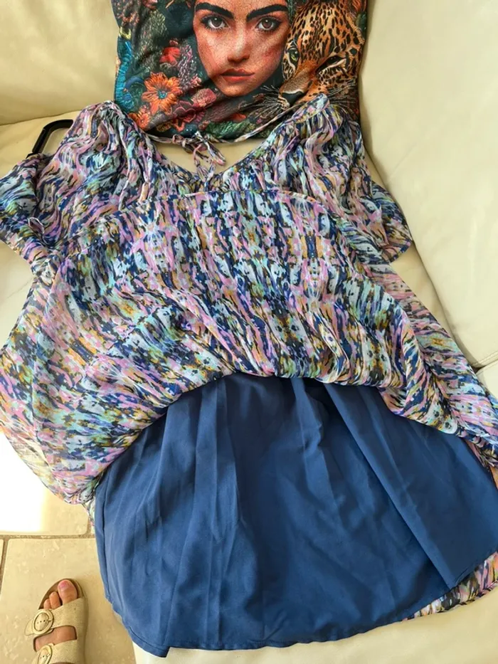 Jolie robe été fluide taille 36-38 état impeccable été à voir en urgence - photo numéro 10