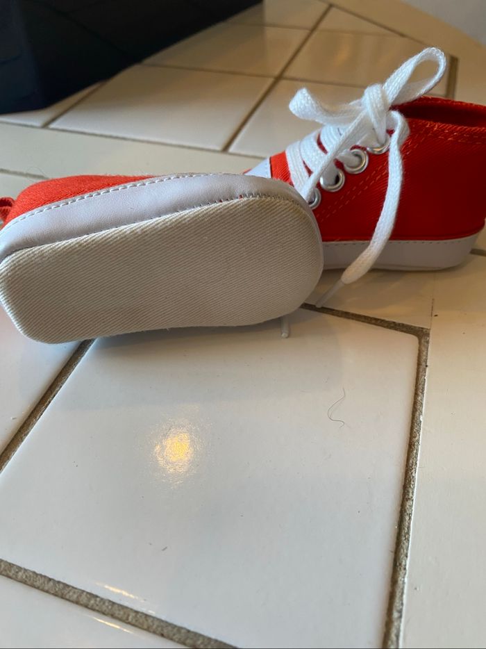 Chaussure rouge - photo numéro 3