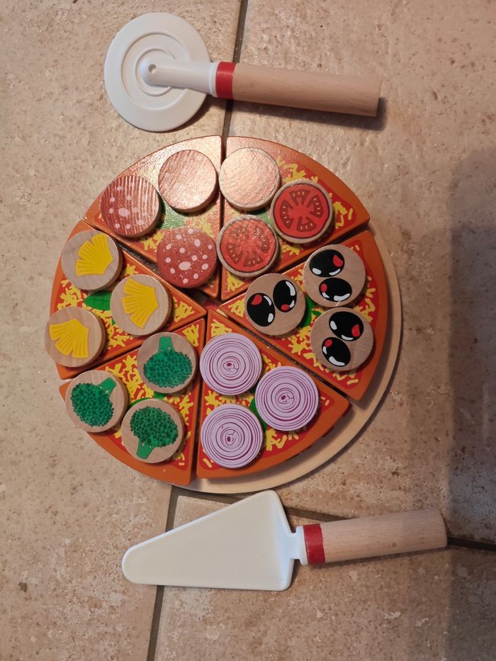 Pizza en bois - photo numéro 2