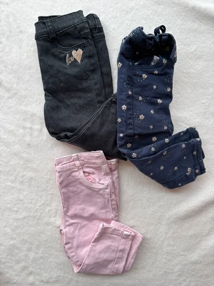 Lot de 3 jeans fille - 18 mois