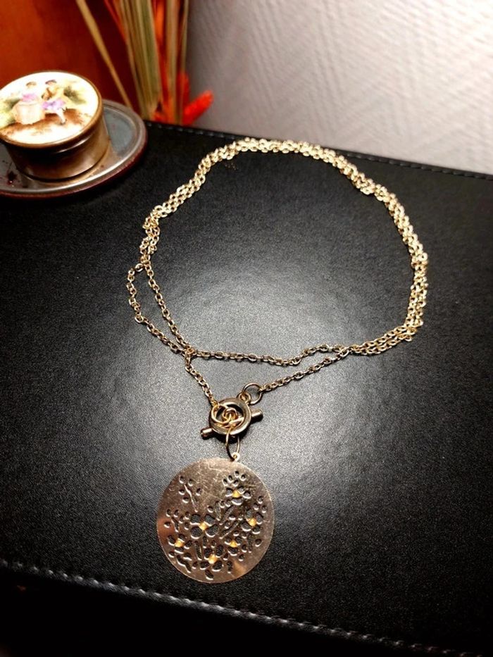 Magnifique collier sautoir doré avec pendentif - photo numéro 4