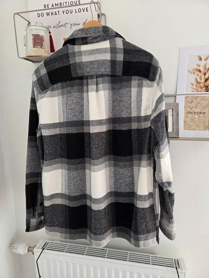 Veste chemise neuve - photo numéro 2