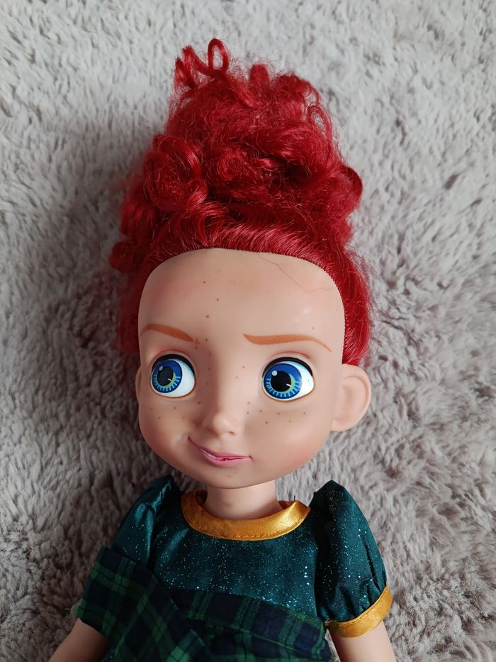 Poupée Disney rebelle - photo numéro 2