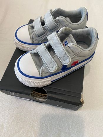 Chaussures converse casi neuve pointure 21