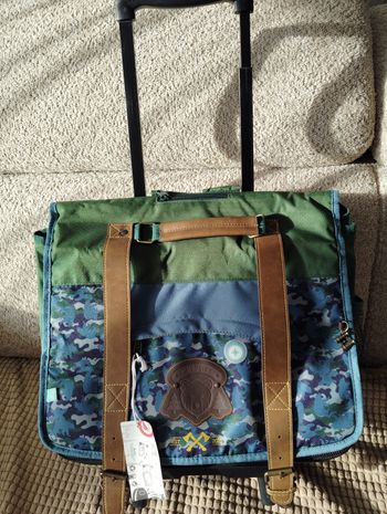 Cartable à roulettes, à dos  ou portable