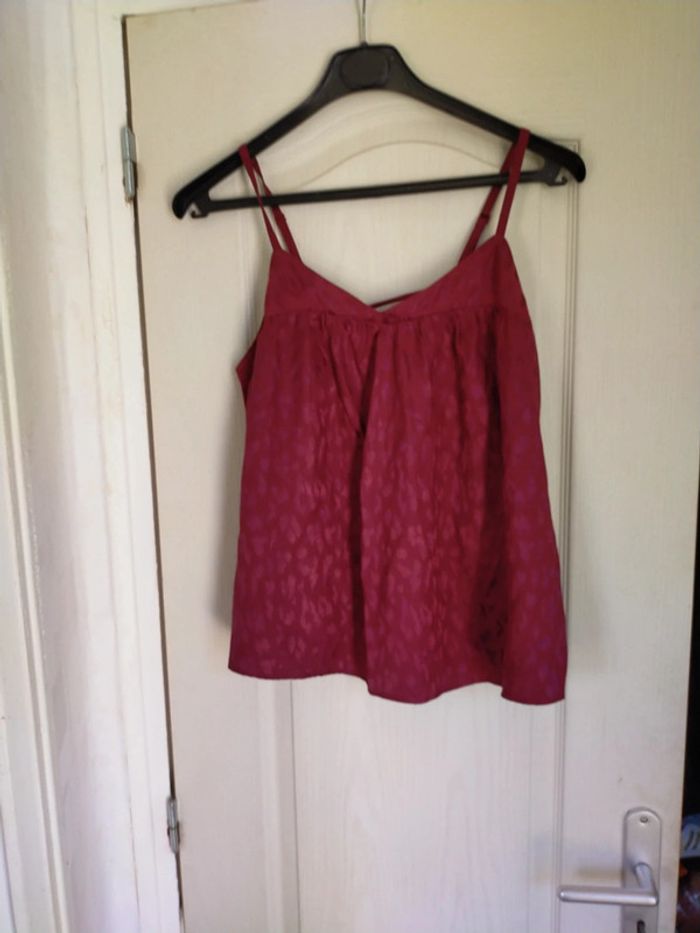 Magnifique haut idéal pour l'été prochain - photo numéro 2