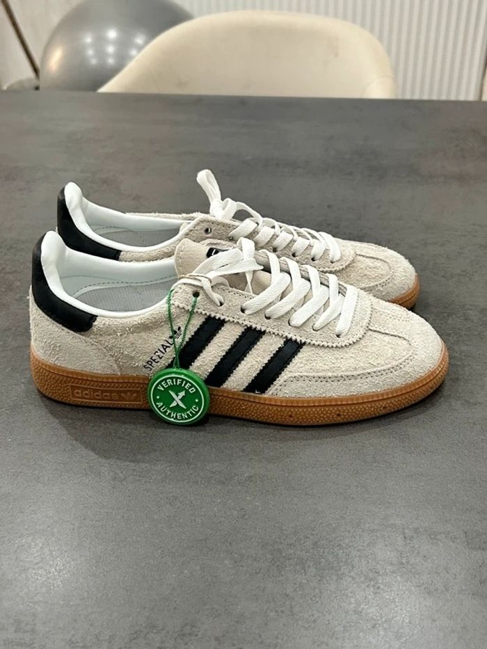Adidas Spezial Earth Strate37 - photo numéro 2