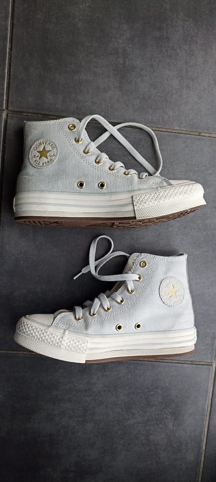 Converse All Star neuve - photo numéro 4