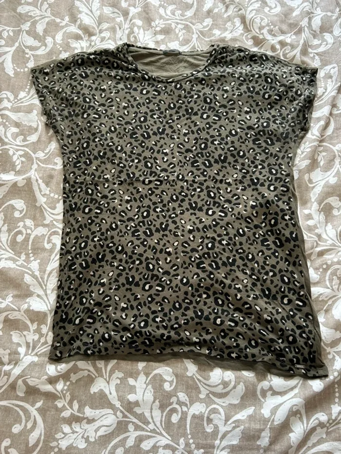 T-shirt ikks léopard kaki taille xs