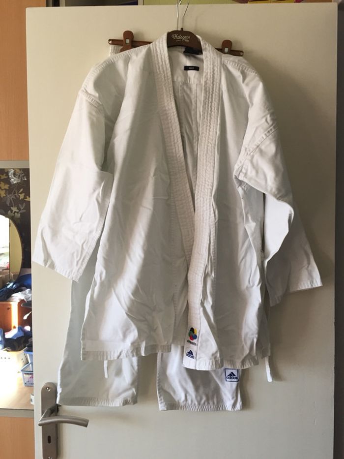 Kimono Adidas Taille 170 cm