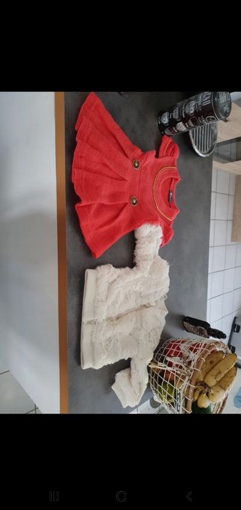 Lot deux pieces 6 mois