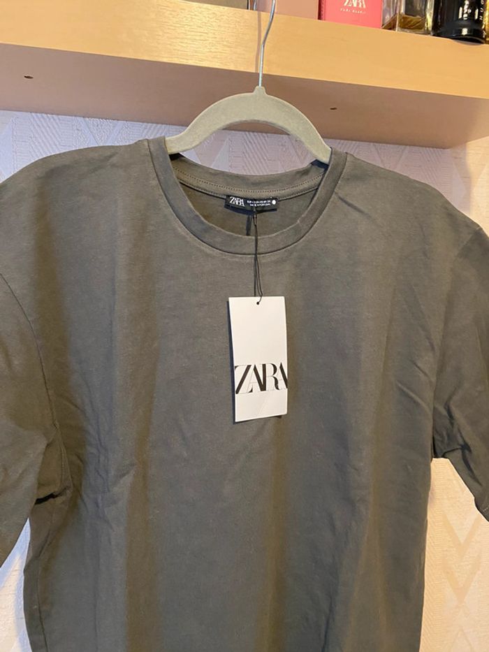 Superbe beau t-shirt oversize délavé Zara neuf avec étiquette taille XS - photo numéro 3