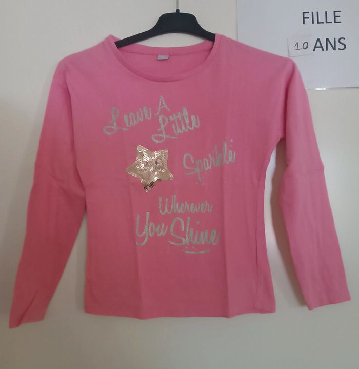 T-shirt ml étoile sequins 9/10 ans