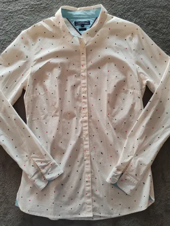 Chemise femme Tommy Hilfiger étoiles – Fitted Shirt – Taille 36/38 – Neuve
