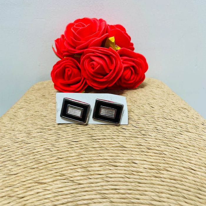 🔥 Lot 🔥 Boutons de manchettes chic et élégant. Neuf. Argenté et noir. - photo numéro 7