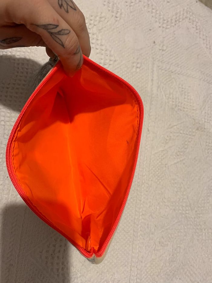 Pochette - photo numéro 3