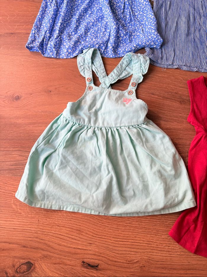 Lot robes fille 2-3 ans en bon état - photo numéro 9