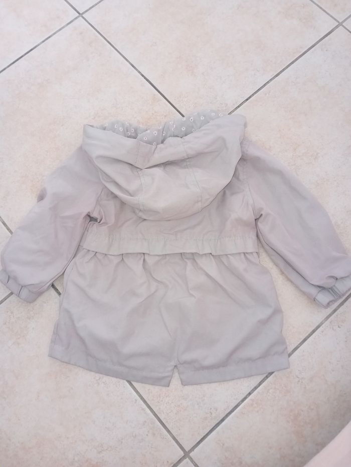 Veste coupe vent 18 mois - photo numéro 2