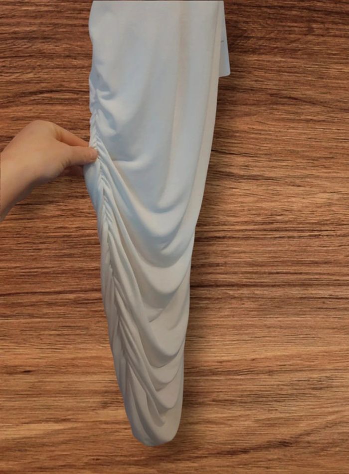 Robe d'été blanche - photo numéro 3