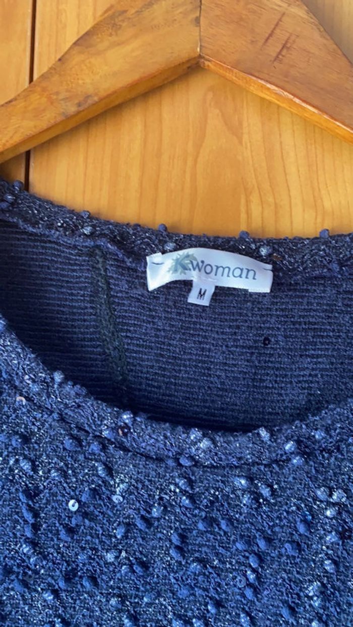 Pull a manche longue bleu marine avec broderie M - photo numéro 3