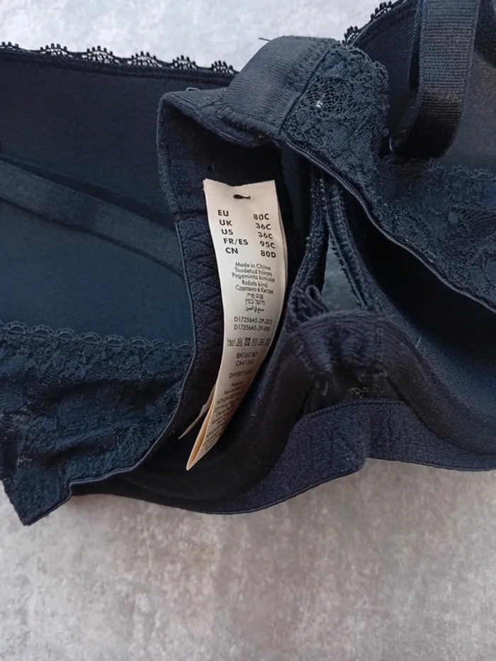Lot de 2 soutien gorge neufs - photo numéro 5