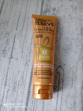 Soin sans rinçage pour cheveux secs