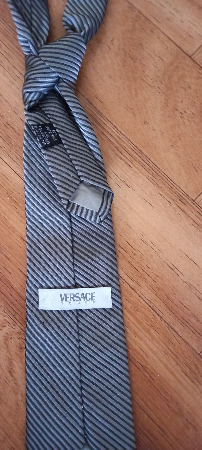 Cravate Enfant " VERSACE " Authentique TBE ( Porté 1x ) - photo numéro 3