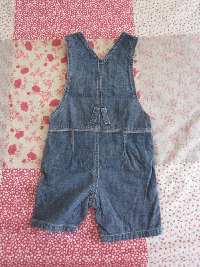 Salopette short en jean 6 mois - photo numéro 2
