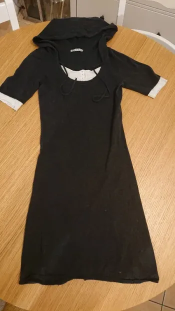 Robe à capuche