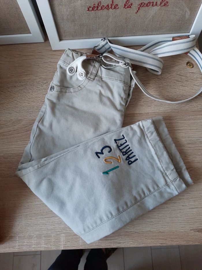 Pantalon à bretelles+ 3 hauts garçon 18 mois - photo numéro 2