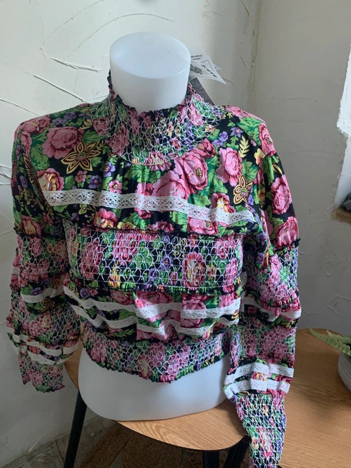 Blouse taille M marque Barok fleurie