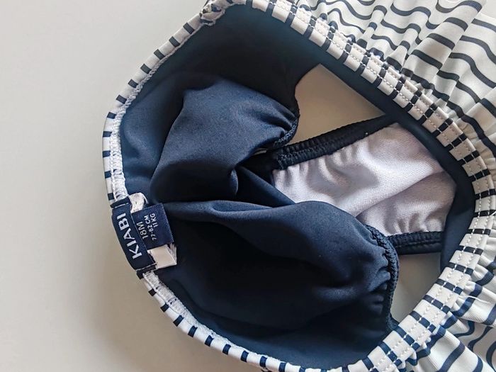 Maillot de bain 18 mois - photo numéro 3