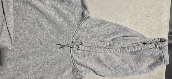 Sweat gris taille M - photo numéro 2