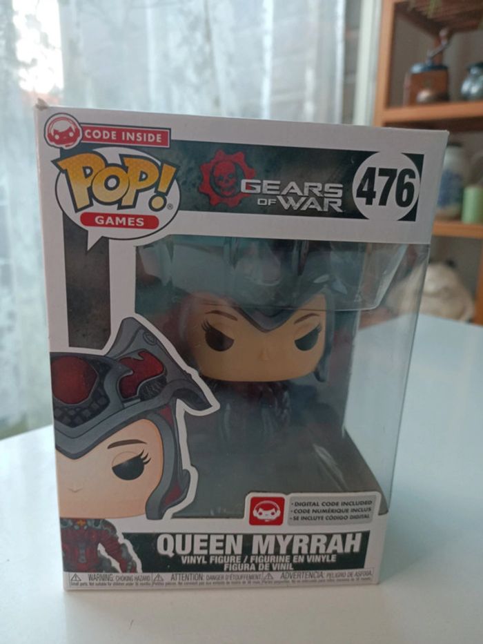 Figurines Funko pop Games gears of war n°476 Queen Myrrah neuve (jamais deboxée)