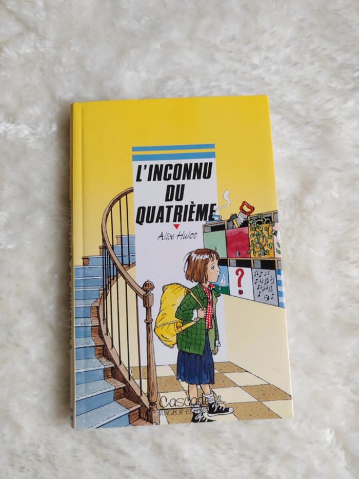 Livre : l'inconnu du quatrième