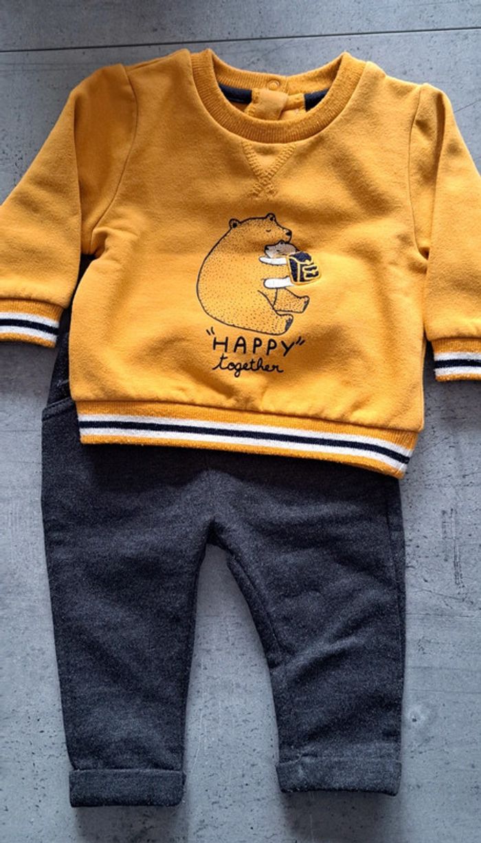 Ensemble jogging 3 mois Dpam