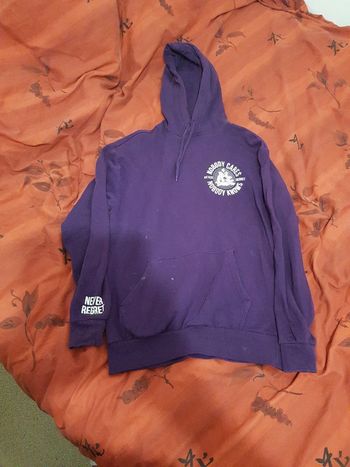 Sweat a capuche Divided taille XS bonne état