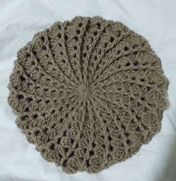 Béret au crochet
