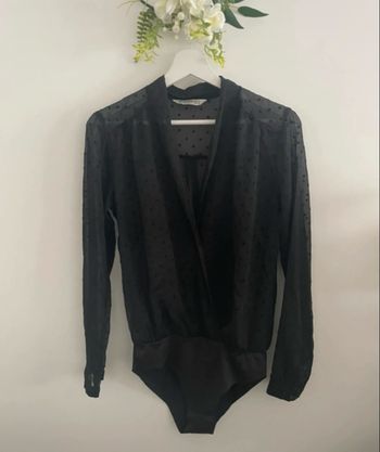 🌸jolie Body manches longues transparent à pois taille M stradivarius 🌸