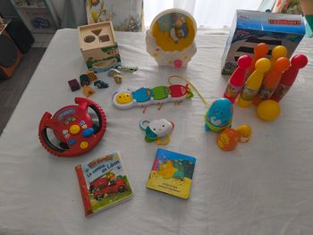 Lot jouets premier âge 