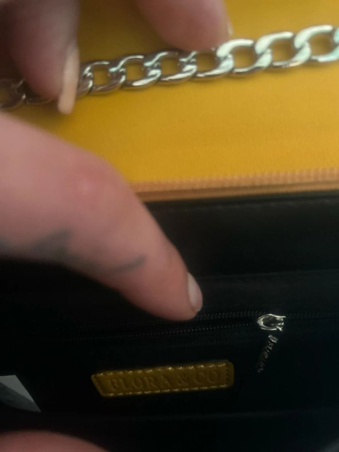 Sac à main jaune clouté - photo numéro 10