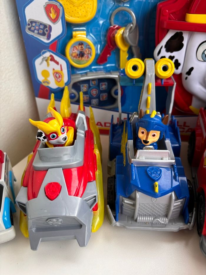 Gros lot de jouets pat patrouille - Circuit mighty meteor track set - véhicules mission spéciale - figurines - photo numéro 4