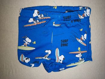 Short Snoopy bébé taille 6-9mois neuf