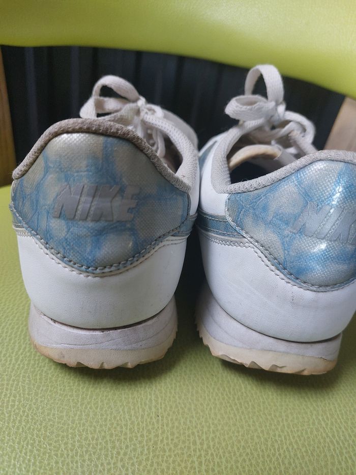 Baskets Nike pointure 38,5 - photo numéro 6