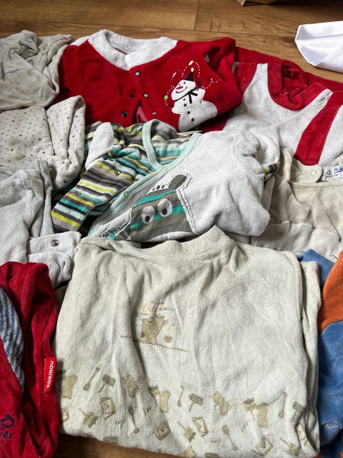 Lot 12 pyjama 18 mois - photo numéro 5