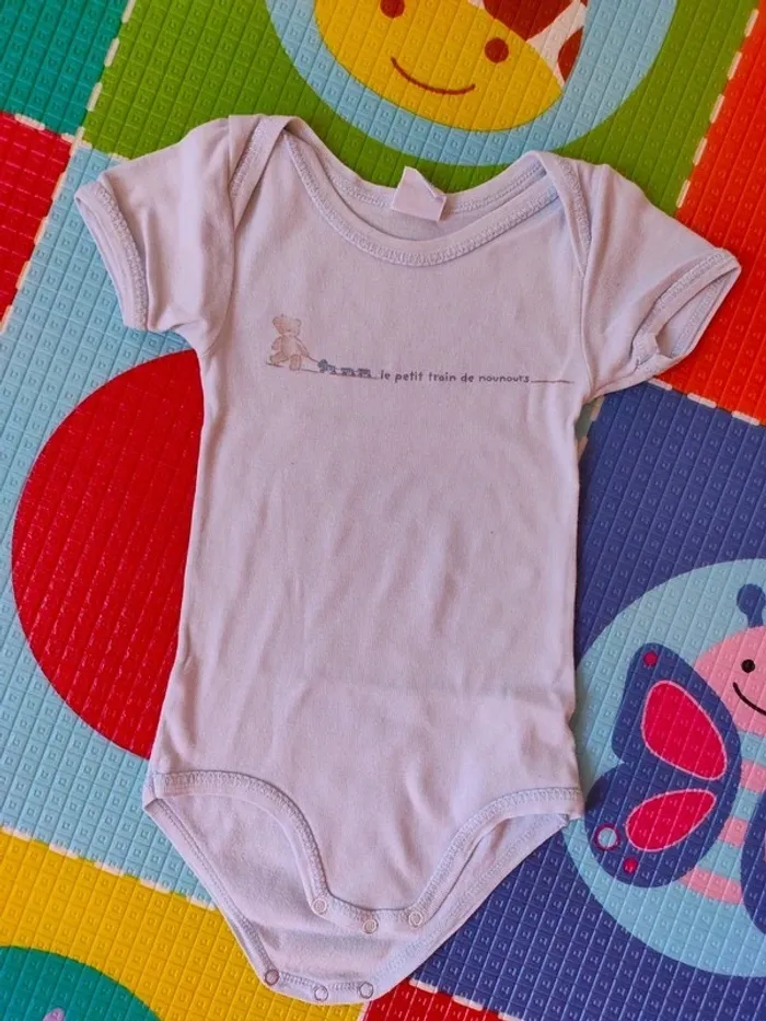Lot Petit Bateau 18 mois - photo numéro 2