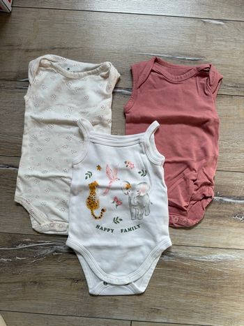 Lot de 3 bodies été 74/80cm 