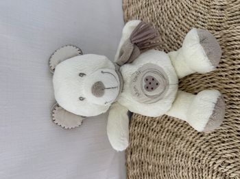 Doudou ours beige Echarpe Mon coeur Pommette 